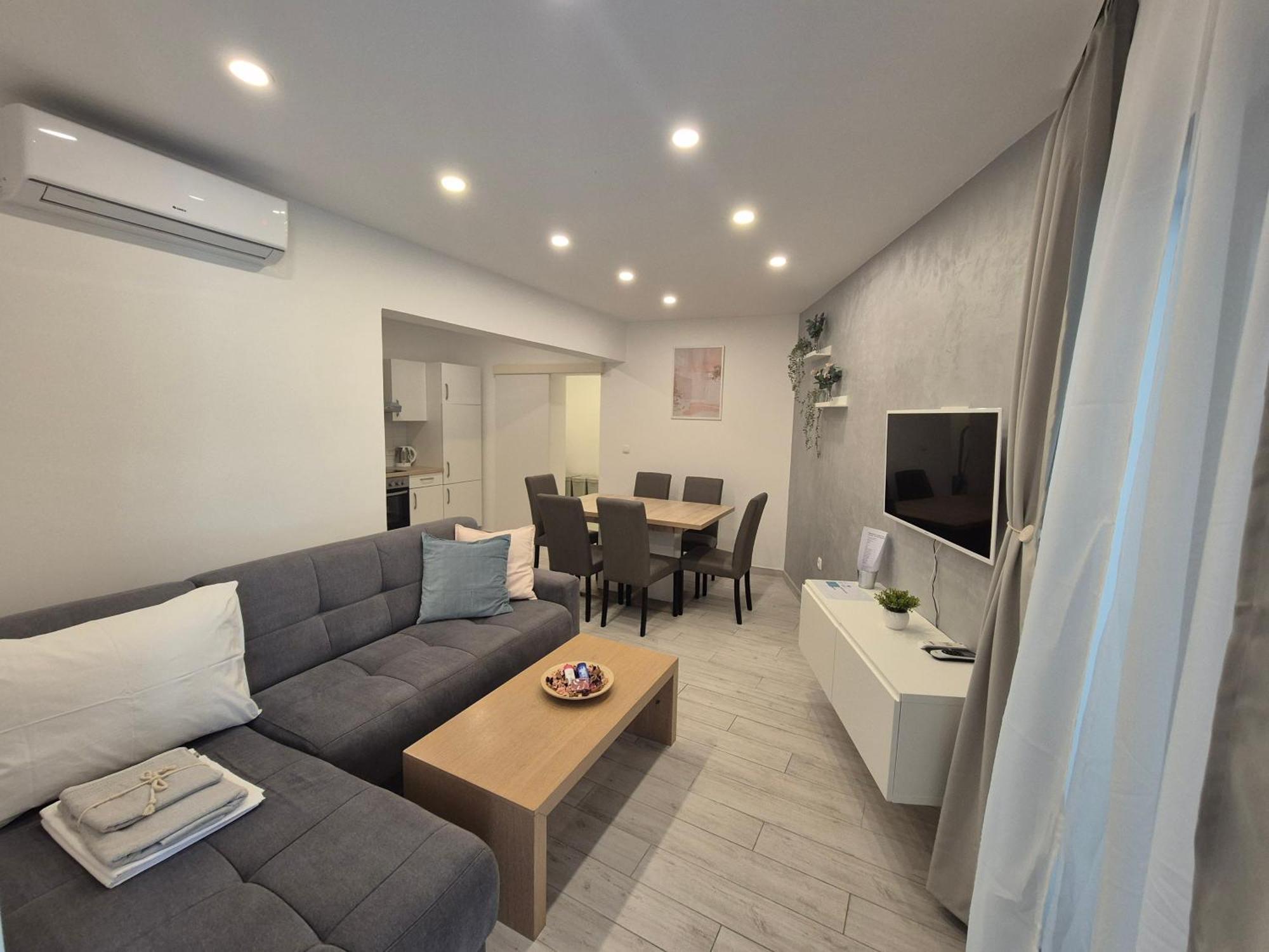 Apartment Rika Омиш Экстерьер фото