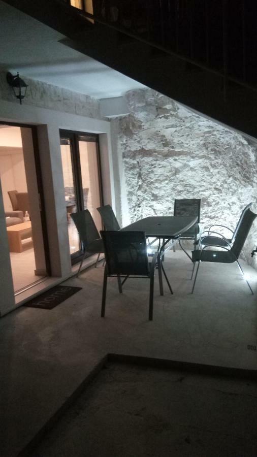 Apartment Rika Омиш Экстерьер фото
